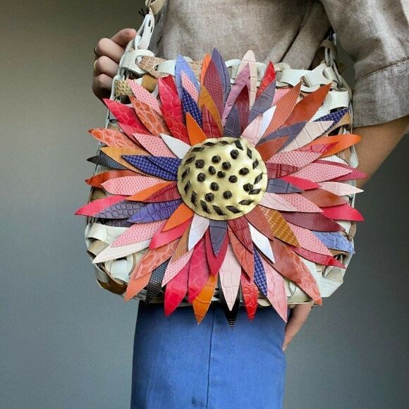 NWT Danish Handmade Leather Purse Flower Crossbody Konstantina Octopus Denmark 2 - Picture 1 of 10